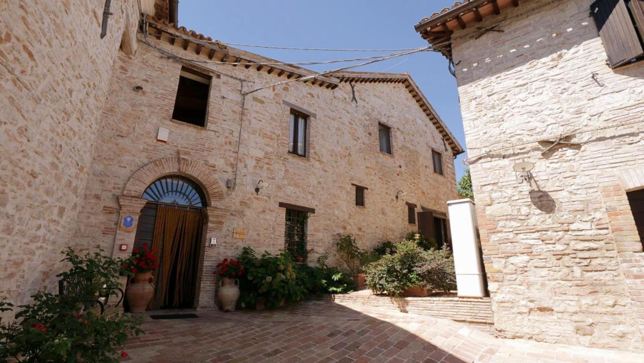Borgo De' Varano By Hotel I Duchi Camerino Ngoại thất bức ảnh